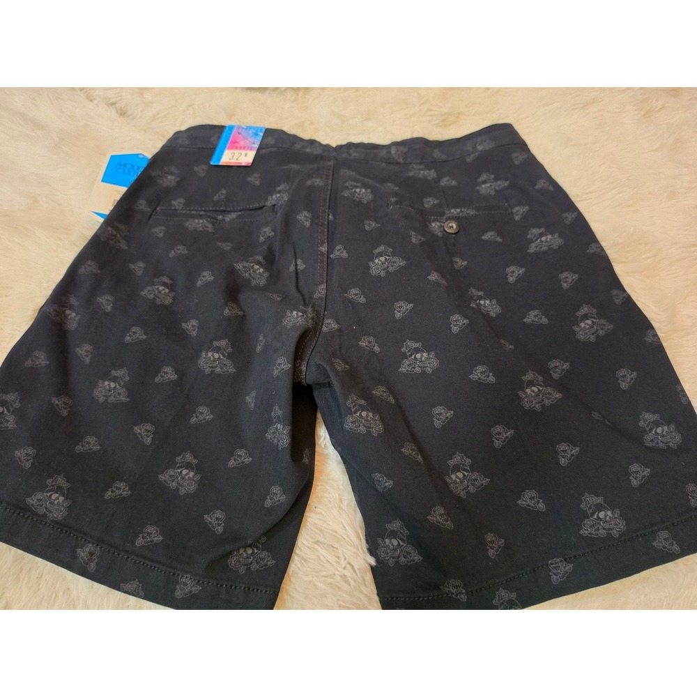 Modern Culture Men's Flat Front Chino Shorts Size 32 - Black Skulls & Roses NWT - Picture 3 of 4